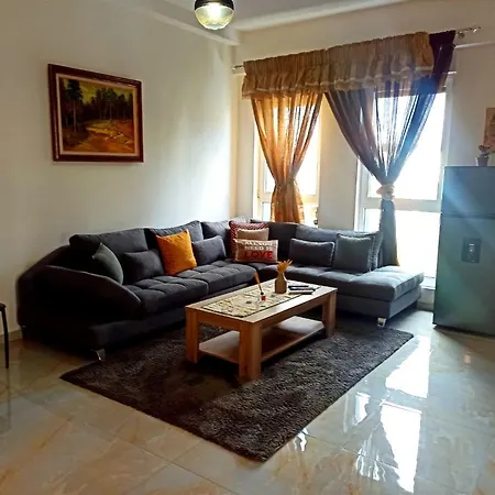 Apartment 'kompleksi Kontakt' 21 Dhjetori